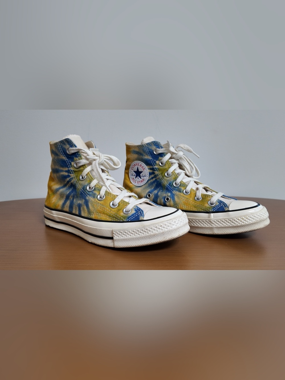 2008 Converse Chuck Taylor All Star High Top Tie-Dye Canvas Sneakers Blue Yellow